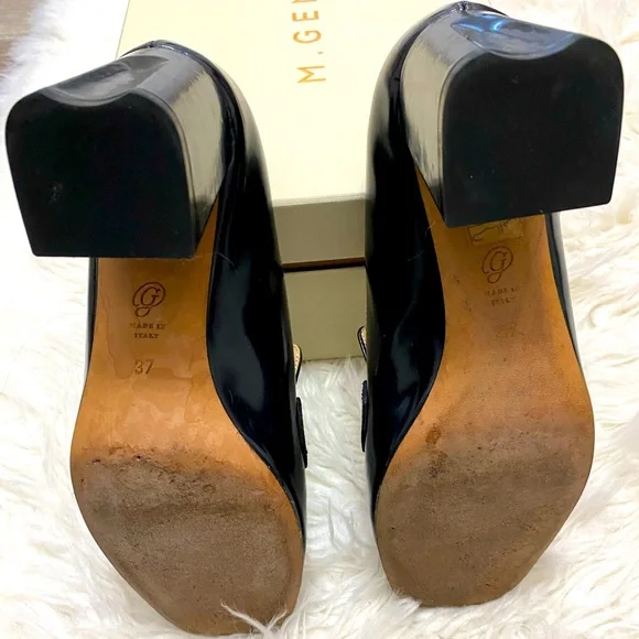 Experience quiet luxury with this M.Gemi shoe with dust bag and box. - Picture 4 of 8